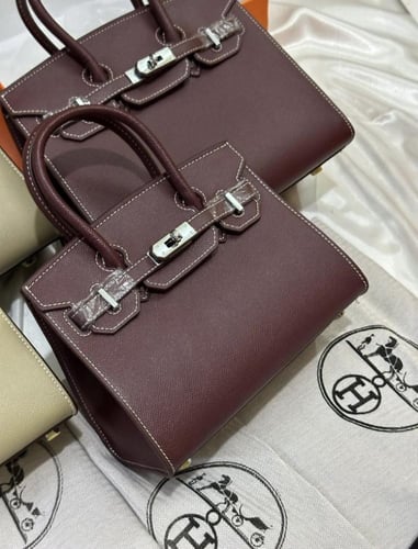 شنط ايرمز هيرمز درجة اولى لون عنابي يتوفر حجمين
