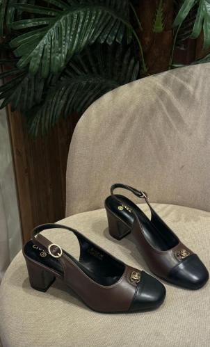 طقم شانيل شنطة وكعب عريض