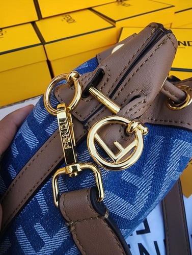 شنط فندي هاي كوالتي