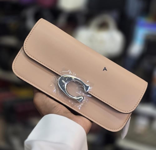 شنط كوتش هاي كوالتي يتوفر عدة الوان