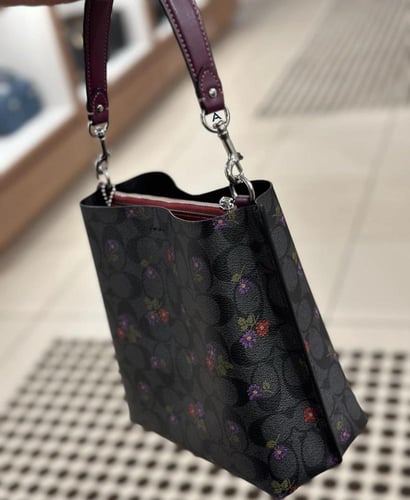 شنطة كوتش هاي كوالتي