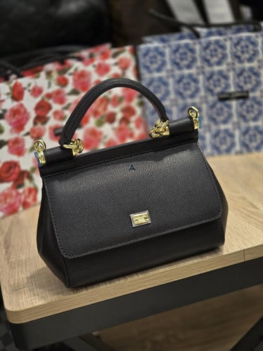 شنط دولتشي اند قبانا ماستر هاي كوالتي الحجم الوسط