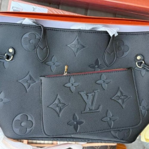 شنط لويس فيتون حجم كبير