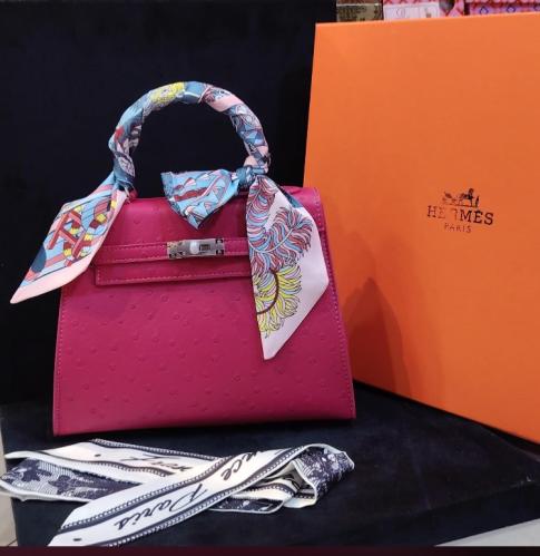 شنط ايرمز حجم وسط يتوفر عدة الوان