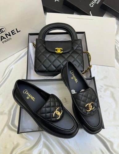 طقم شنطة وشوز شانيل كوالتي لون اسود