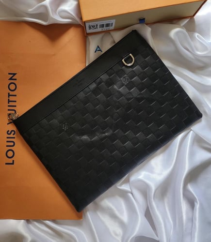 باوتش لويس فيتون هاي كوالتي