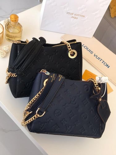 شنط لويس فيتون كوالتي يتوفر عدة الوان