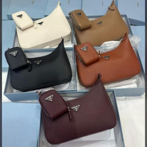 شنط برادا حجم وسط