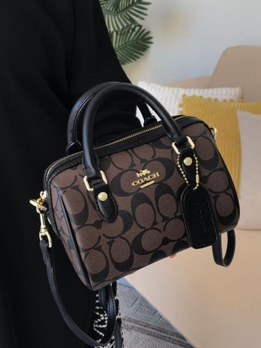 شنط كوتش حجم صغير يتوفر 3 الوان
