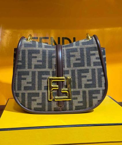 شنطة فندي كوالتي