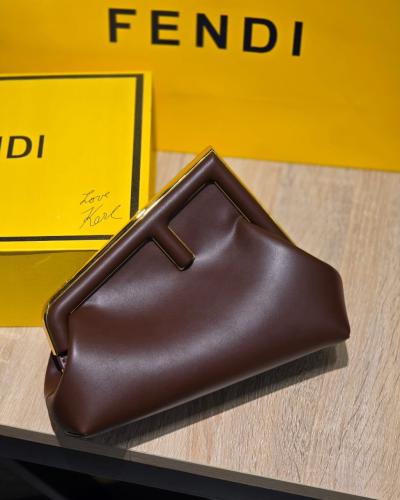 شنط فندي ماستر بدون ملحقات