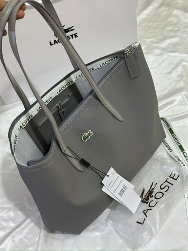 شنط لاكوست حجمين يتوفر العديد من الالوان