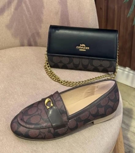 طقم شنطة وشوز كوتش درجة اولى