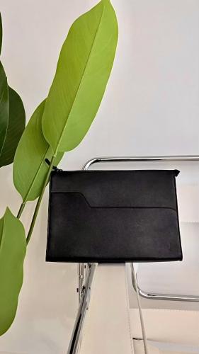 J88 ACRO BAG (LIMITED)
