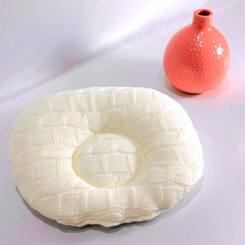 مخدة تريكو للمواليد