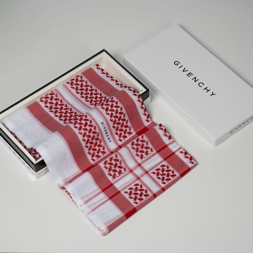 2 أشمغة جيفنشي رسمي 2025 + جيفنشي كلاسيك 2025