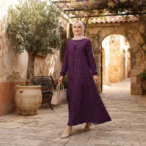 Juliet Deluxe فستان نسائي كبير الحجم من قماش الفيسكون المنسوج بأكمام طويلة وحجاب