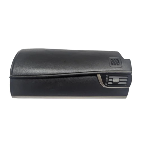 قشرة طبلون يمين مع الارباق كامري 2012 - 2017 اصلي...