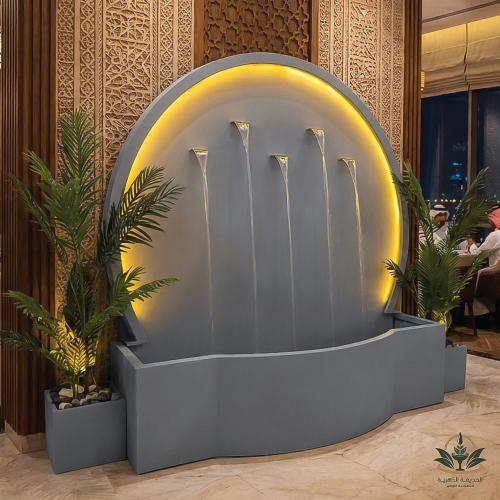 شلال جاهز مضئ مع مركنين
