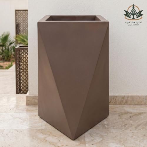 مركن خارجي سداسي الاشهر