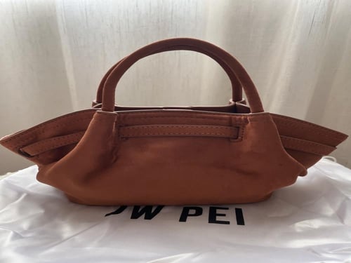 حقيبة يد نسائية من جي دبليو بي