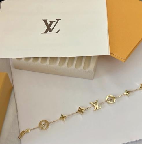 أسورة ناعمة ذهبية ماستر