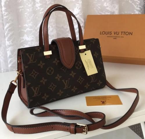 حقيبة كتف من لويس فيتون