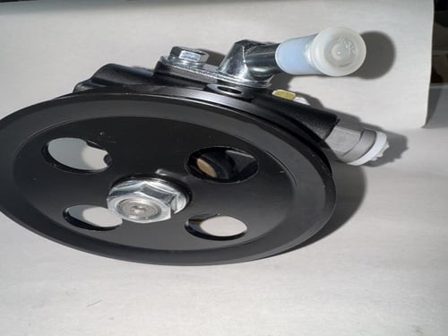 طرمبة دركسون ياباني هايلوكس 98-2005 ديزل