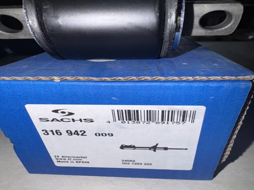 مساعدات ساكس طقم