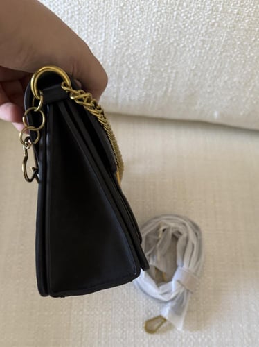 حقيبة جفنشي مخمل وجلد مع ذهبي مطفي