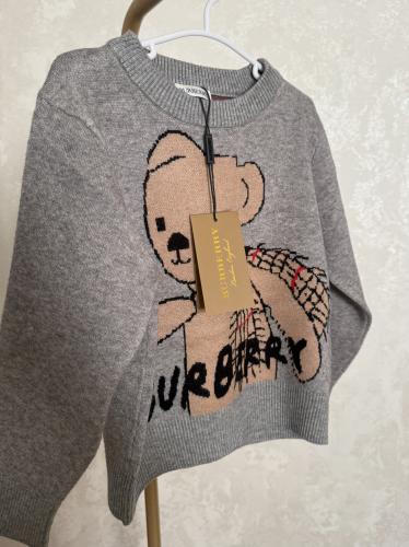 بلوفر بربري صوف للجنسين باللون الرمادي