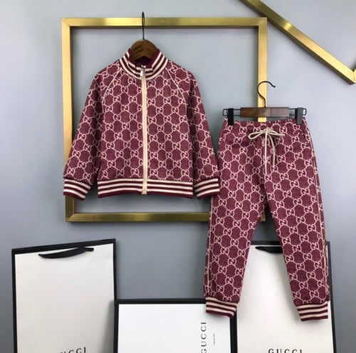 ترنق قوتشي قطعتين خريفي للجنسين