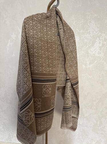 شال لويفي كشمير جملي مع البوكس