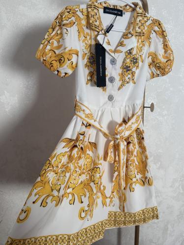 فستان جابانا مطرز بكريستال باللون الاصفر