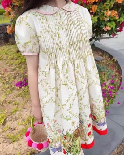 فستان قوتشي مورد بياقة أنيق