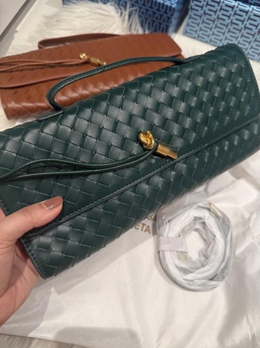 حقيبة بوتيقا بالوان متعددة