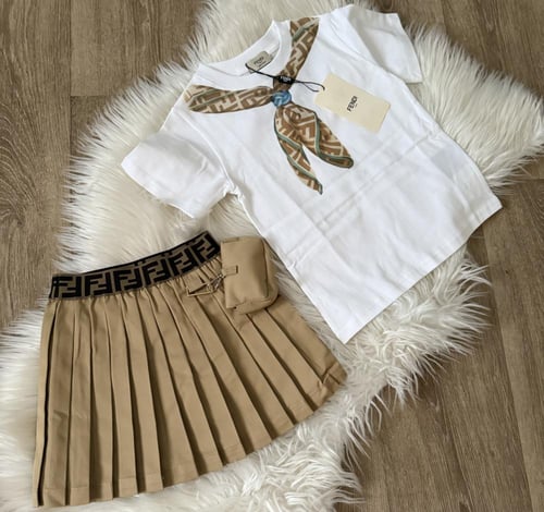 تيور فندي فخم مزين بكسر وشنطة صغيرة