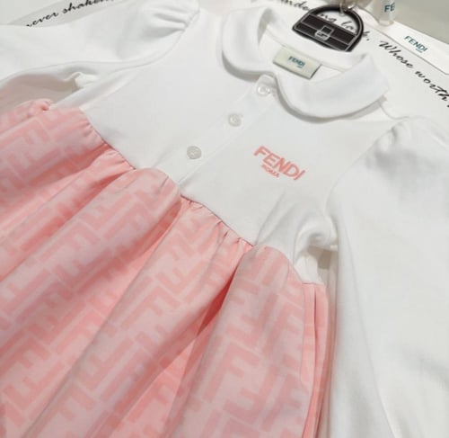 فستان فندي طبق الاصل