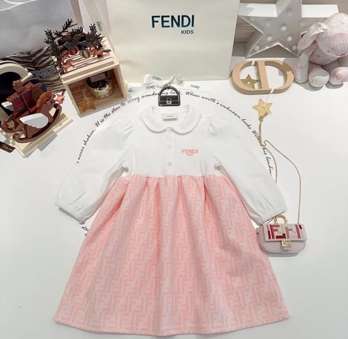 فستان فندي طبق الاصل