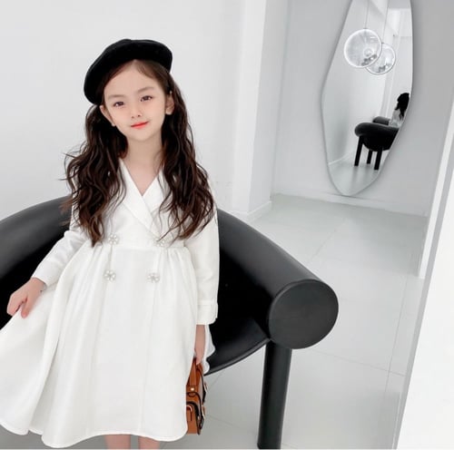 فستان اسباني فخم من الستان المتين مزين بازارير لؤل...