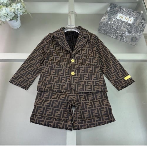 بدلة فندي ولادي رسمي قطعتين جاكيت+شورت فقط