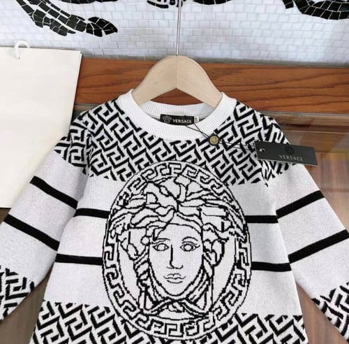 فستان فرزاتشي صوف محبوك