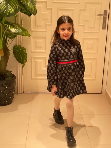 فستان قوتشي قطن ثقيل مزين ببروش لامع