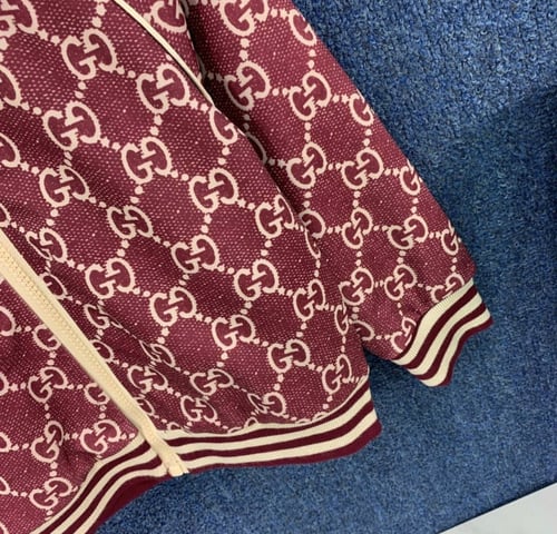 ترنق قوتشي قطعتين خريفي للجنسين