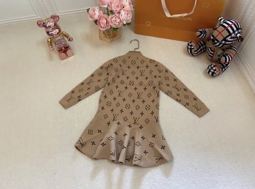 فستان LV صوف محبوك مزين بكرنيشة