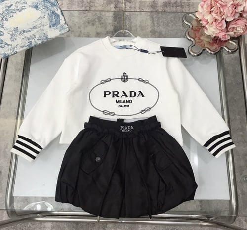 تيور برادا انييق التنورة موديل بف