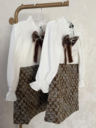 فستان قوتشي انيق مخمل من الاسفل