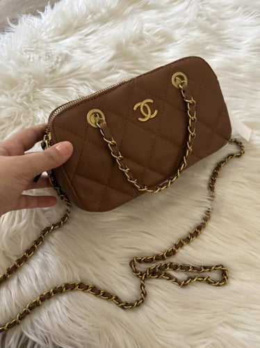 حقيبة شانيل فخمة وانيقة بعدة الوان