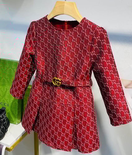 فستان قوتشي برغندي فخم مع حزام