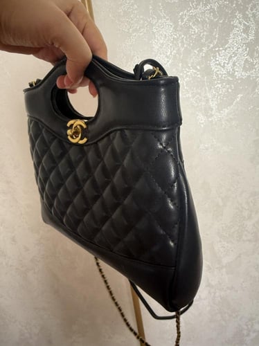 حقيبة شانيل نانو الحجم الصغير مع ستراب طويل